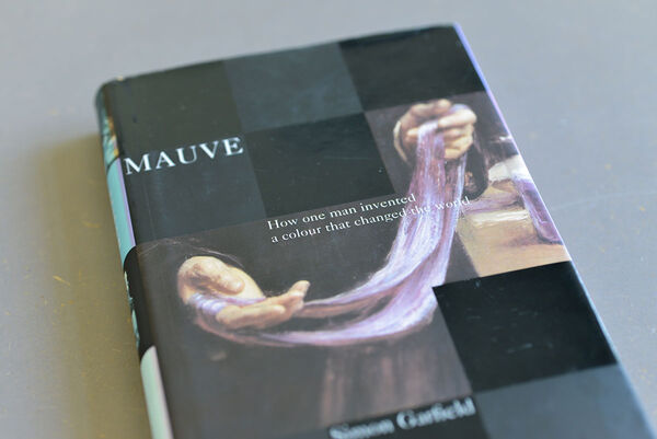 Bild des Buches "Lila. Wie eine Farbe die Welt veränderte"