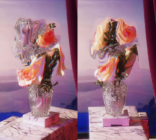 Zwei Fotografien Rosen in Kristallvase