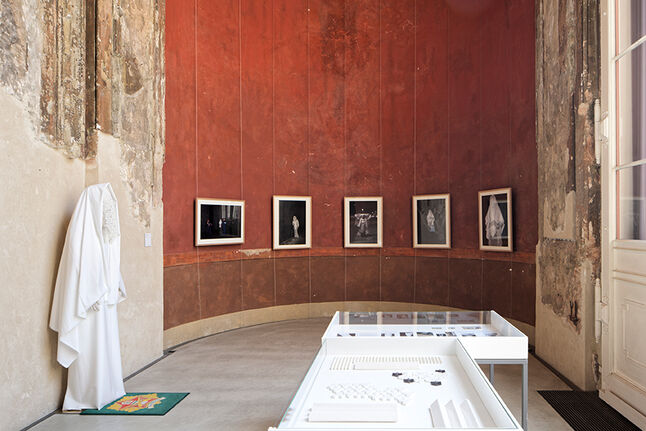 Foto von Ausstellungsansicht Oktogon