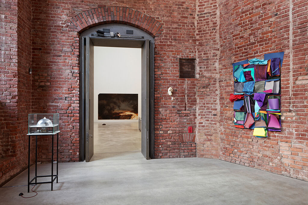 [Translate to English:] Existenz Spuren © Andreas Seeliger | Ausstellungsansicht