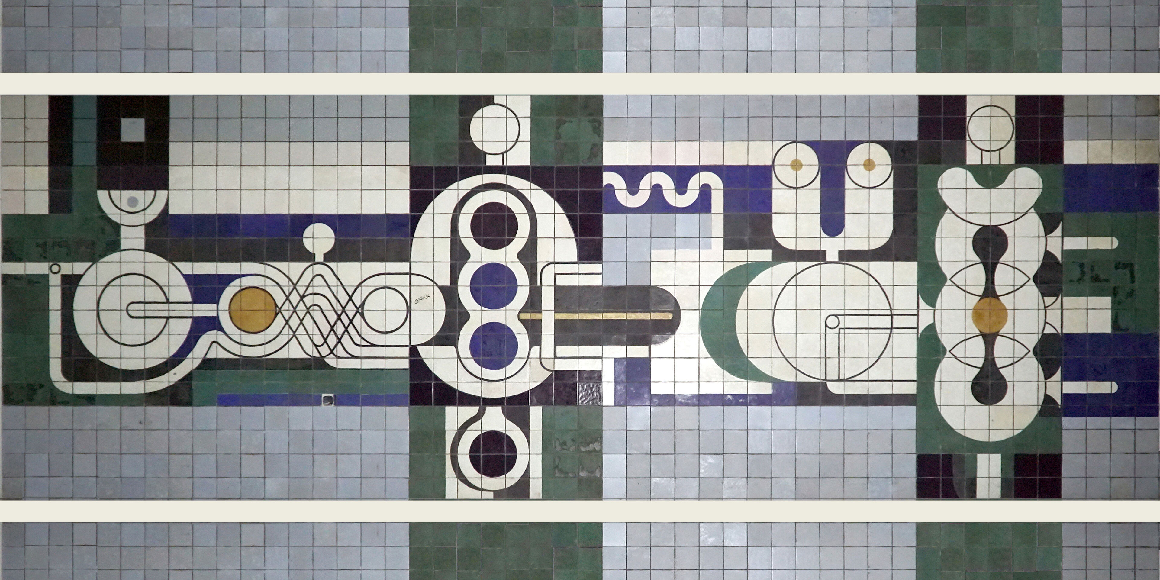 Wandbild: keramische Wandgestaltung in der ehemaligen Mensa