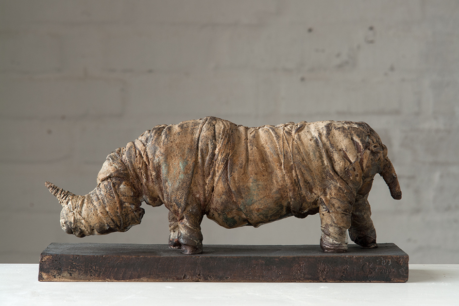 Nashorn_bronze_2004_10x22x7cm_klein.jpg