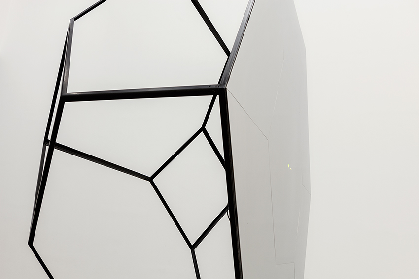 Künstlerische Arbeit von Prof. Carsten Nicolai Künstlerische Arbeit von Prof. Carsten Nicolai