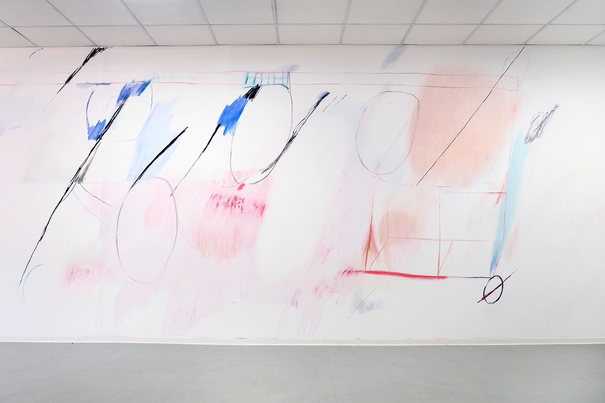 Ausstellungsansicht mit Arbeiten von Valeriya Krasnova