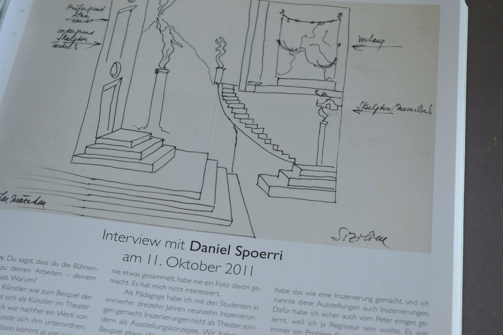 Abbildung im Buch "Peter Zadek und seine Bühnenbilder"